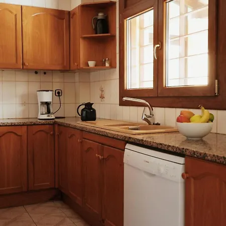 Prázdninový dům Garbi By Alvent Holidays *